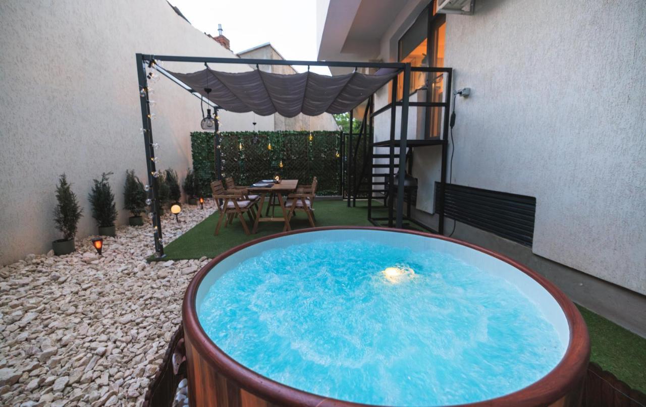 Apartamento Downtown Hidden Garden With Jacuzzi In